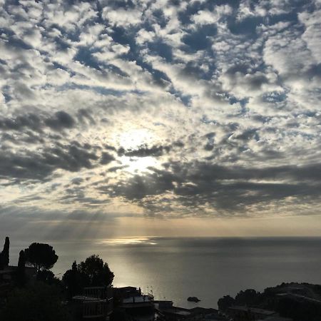Casa Cloe Lägenhet Taormina Exteriör bild