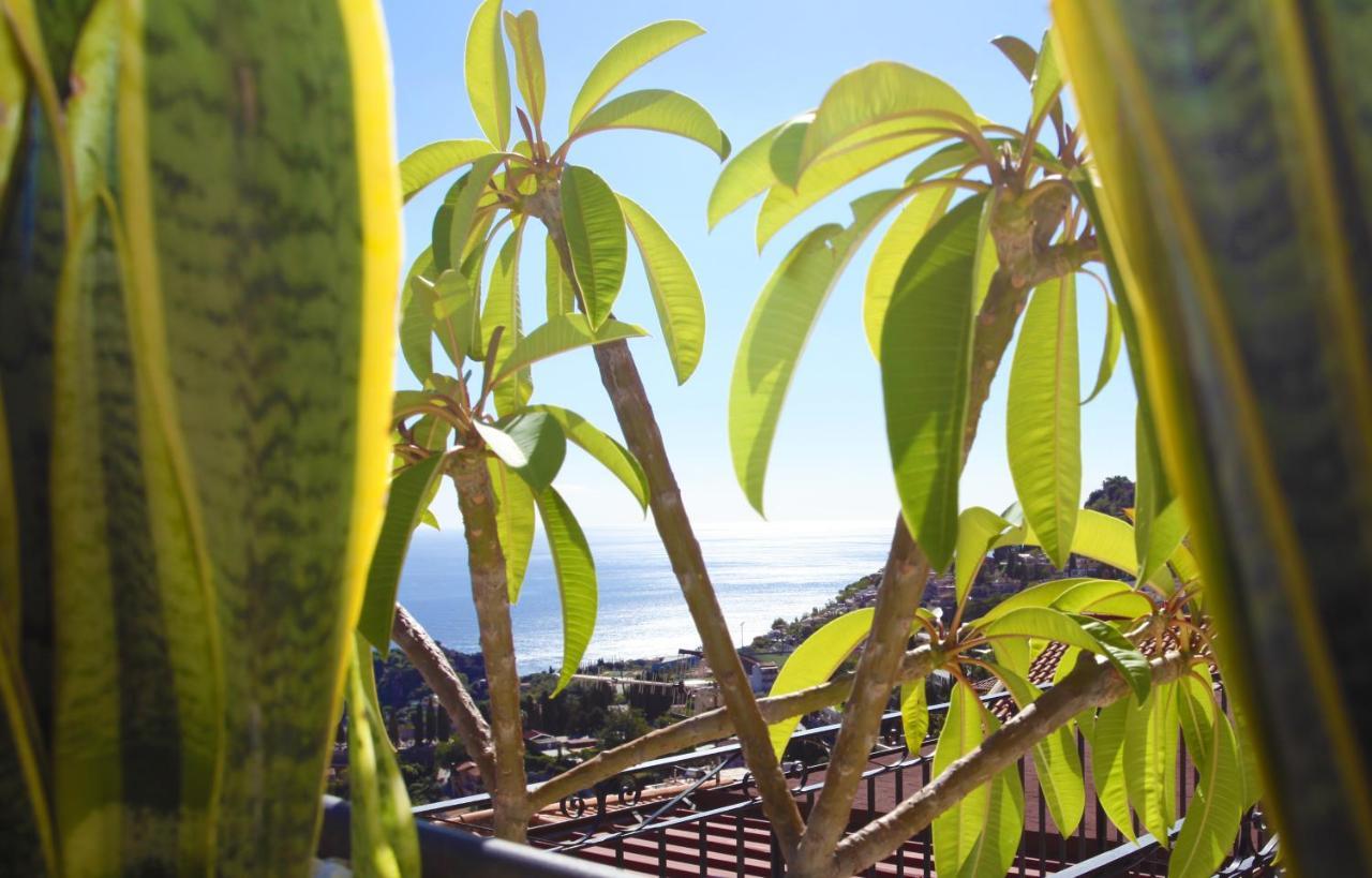 Casa Cloe Lägenhet Taormina Exteriör bild