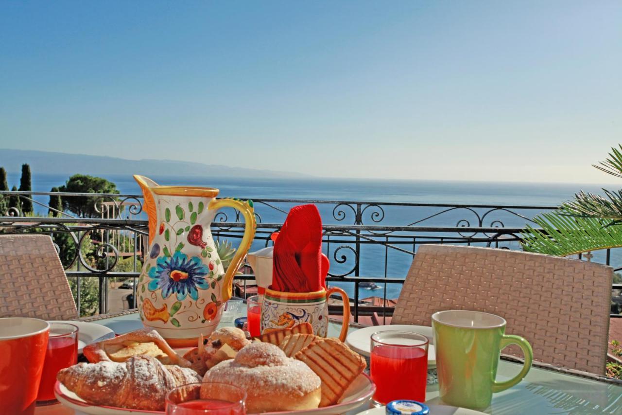 Casa Cloe Lägenhet Taormina Exteriör bild
