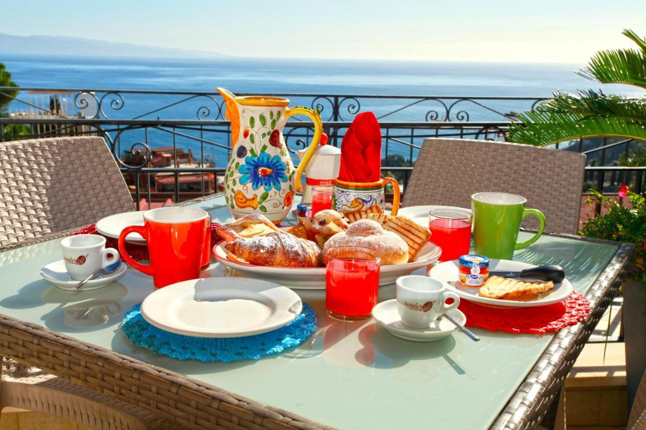 Casa Cloe Lägenhet Taormina Exteriör bild