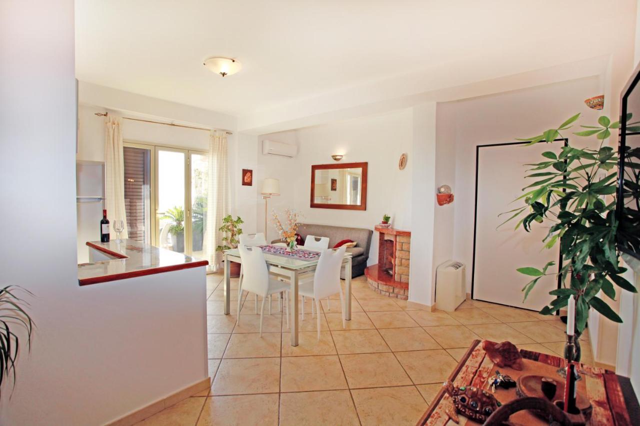 Casa Cloe Lägenhet Taormina Exteriör bild